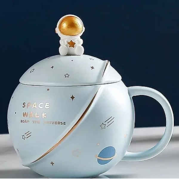 space_walk_light_blue_1_s0oc-nn Κεραμική κούπα Διαστημικός Περίπατος με καπάκι και κουτάλι αστροναύτη Θαλασσί OEM - Image 1
