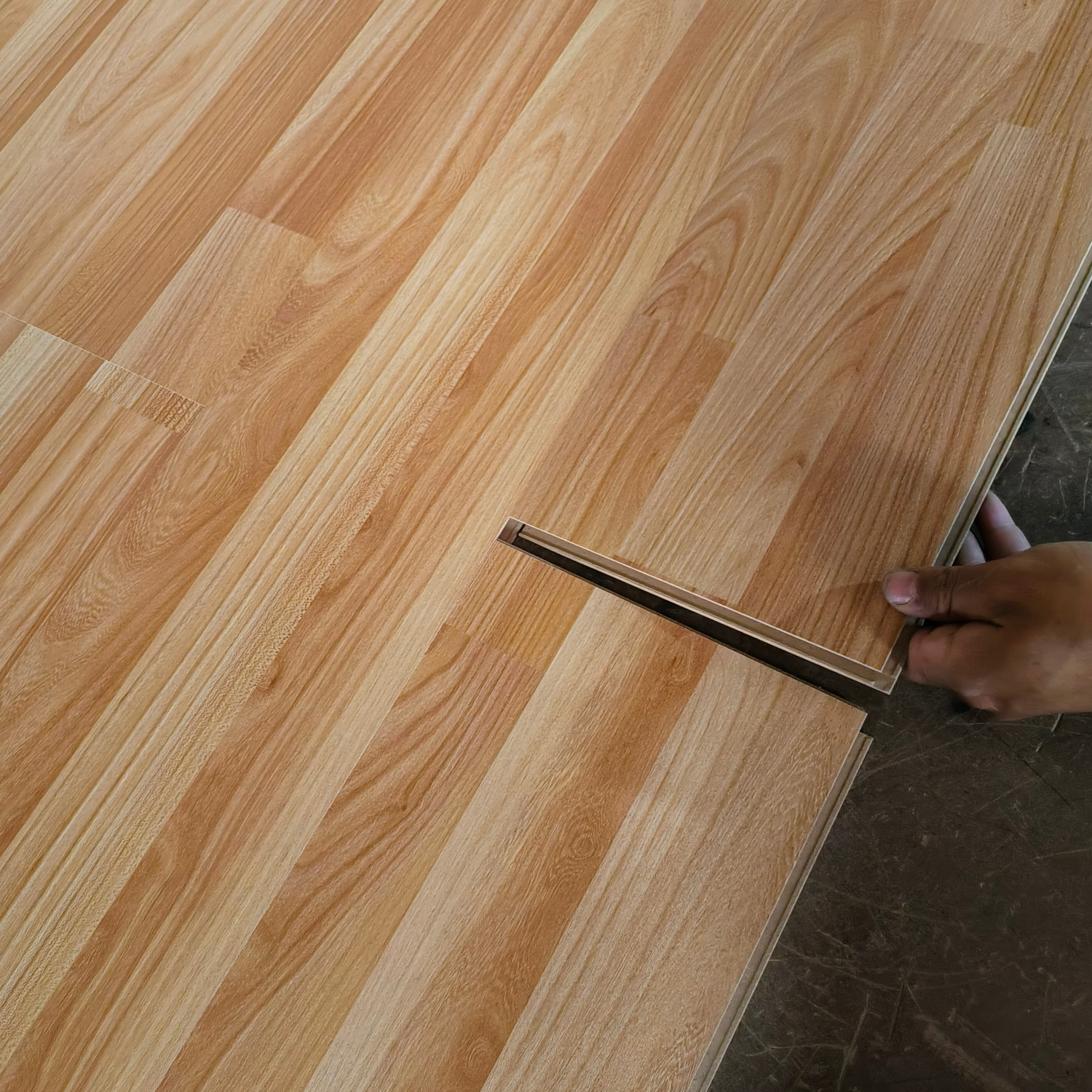 15470004-2 Σοβατεπί MDF Amberstone Natural 2400x60x15mm Πακέτο 10Τμχ - 1 τεμ. - Image 1
